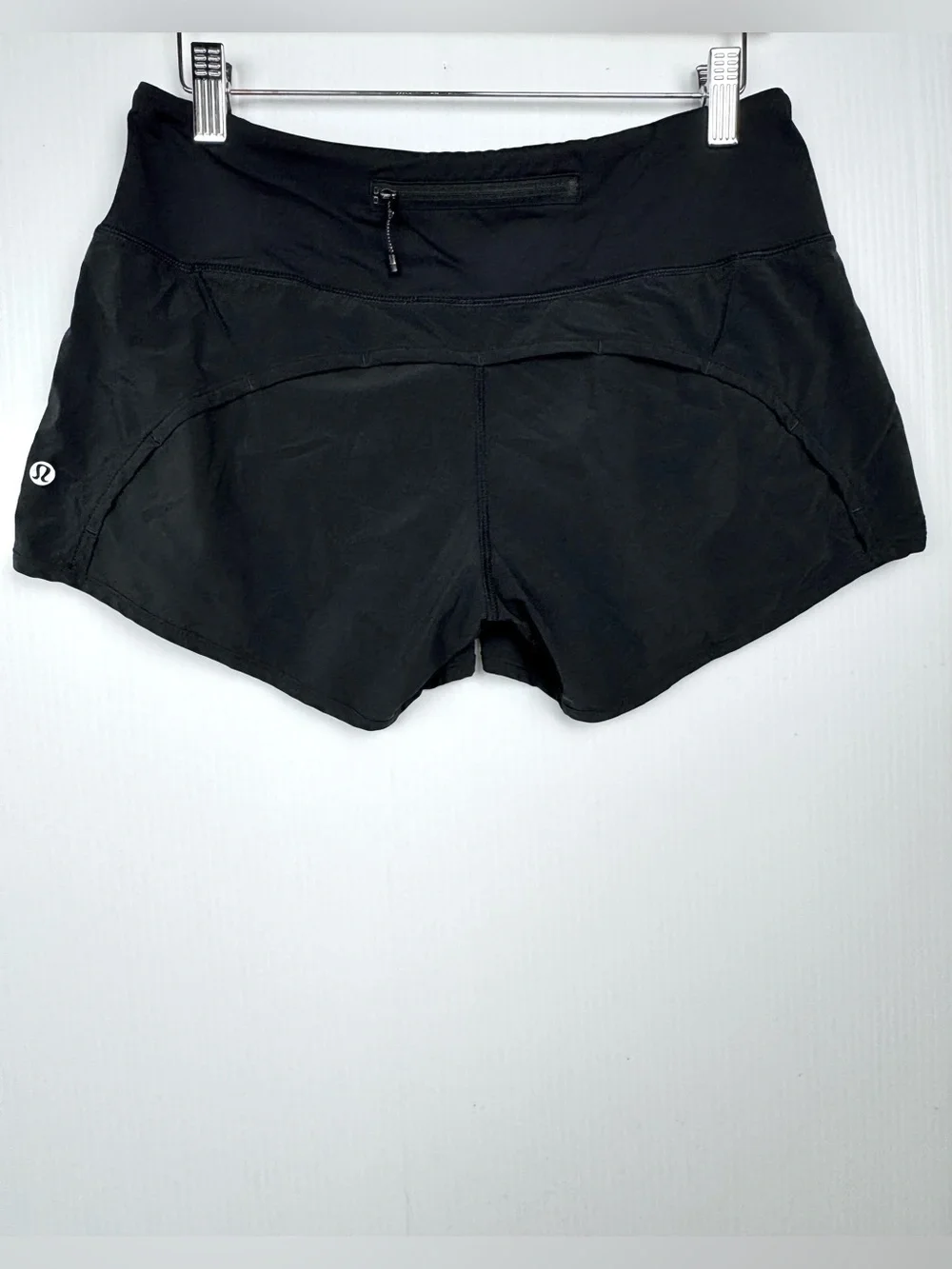 Lululemon Speed Up Short Hi-Rise size 8